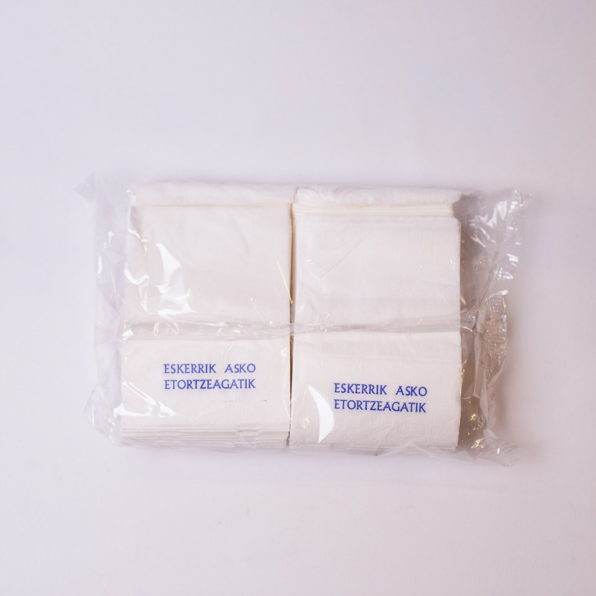 Servilletas de Papel Personalizadas «Eskerrik Asko Etortzeagatik» - Imagen 2